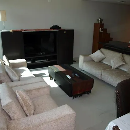 Elegant And Comfortably Furnished 2Brh Apartment In A Quiet Area! Dubai Exterior photo