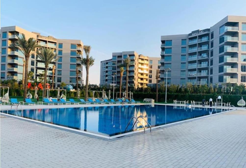 Elegant And Comfortably Furnished 2brh In A Quiet Area! * Дубай