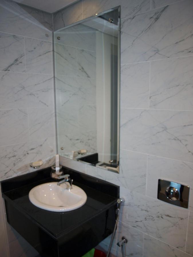 Elegant And Comfortably Furnished 2brh In A Quiet Area! * Дубай